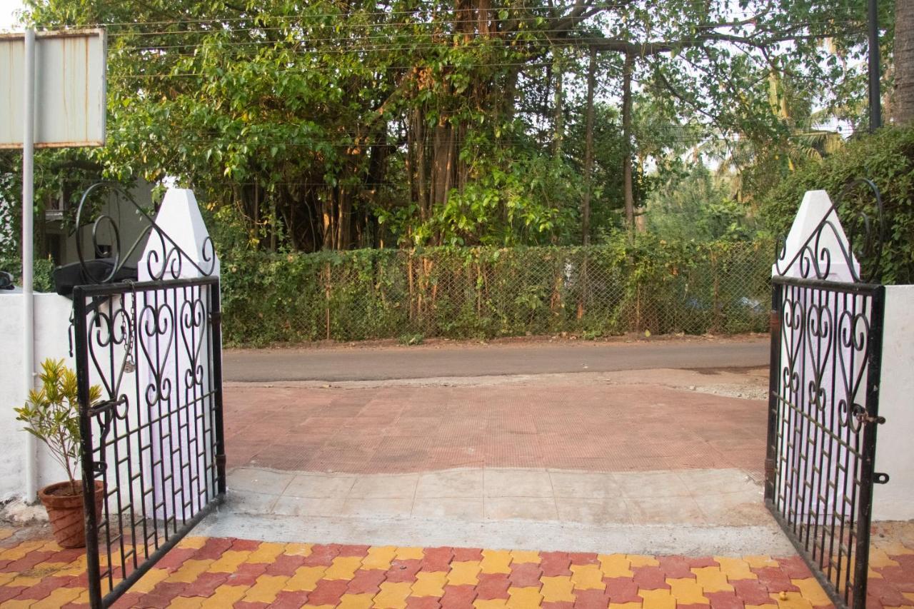 The Sovereign Villa Candolim Buitenkant foto